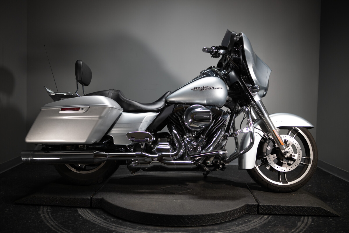 2015 Street Glide Special (FLHXS) - Photo 2
