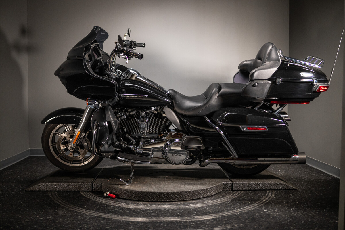 2019 Road Glide Ultra (FLTRU) - Photo 4
