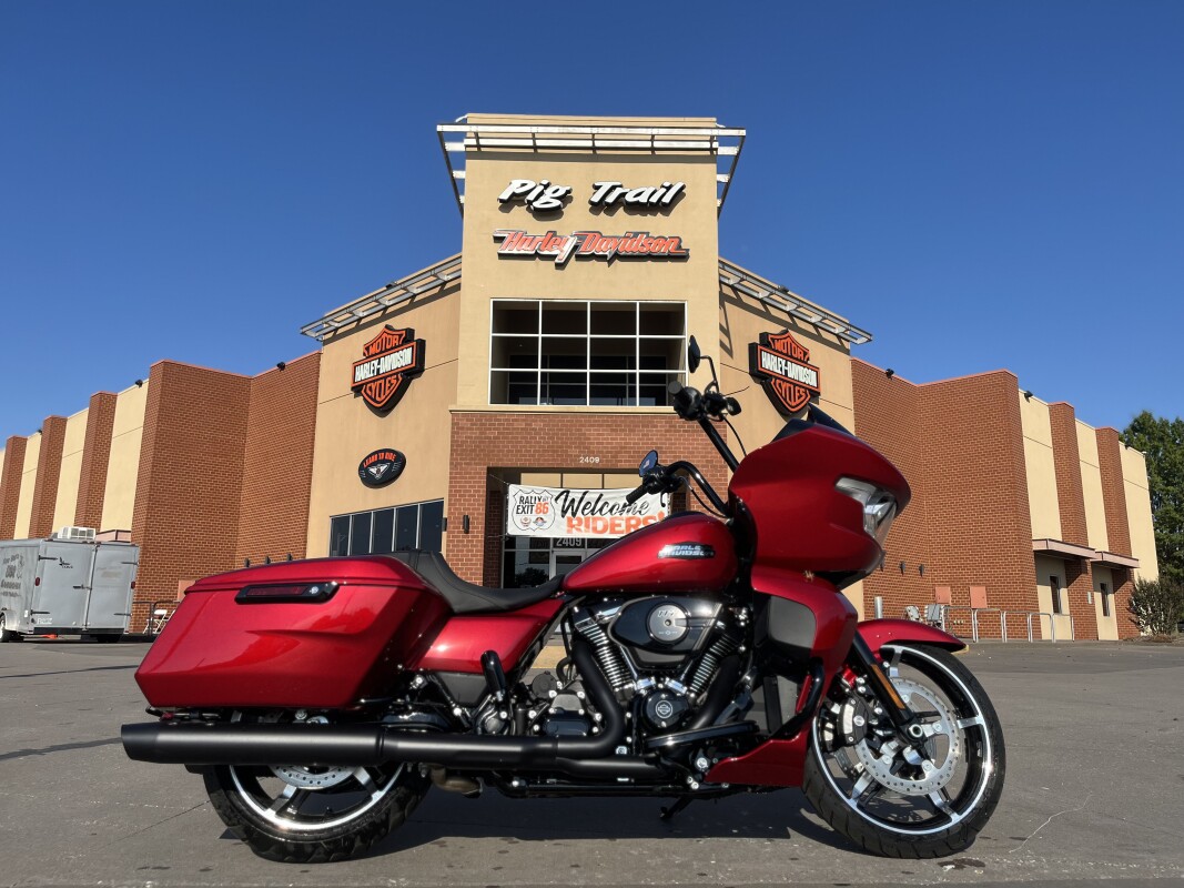 2025 Harley-Davidson Road Glide FLTRX Brilliant Red 634181