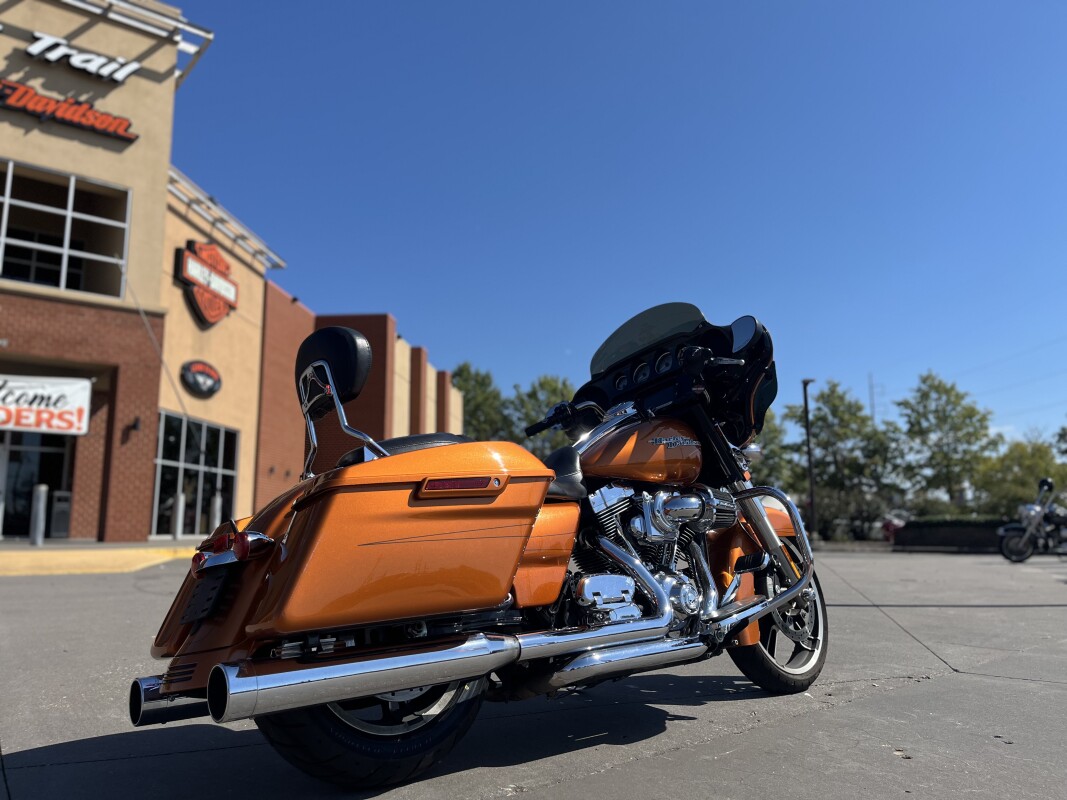 2015 Harley-Davidson Street Glide Special FLHXS Amber Whiskey 644186 - Photo 3