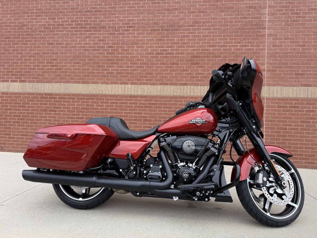 FLHX 2025 Street Glide