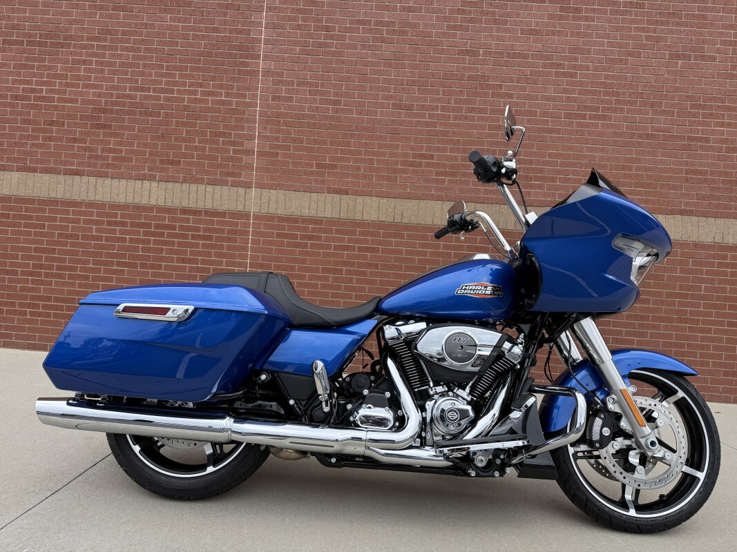 FLTRX 2025 Road Glide