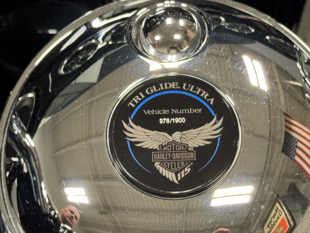 FLHTCUTG 2018 Tri Glide Ultra - Photo 9