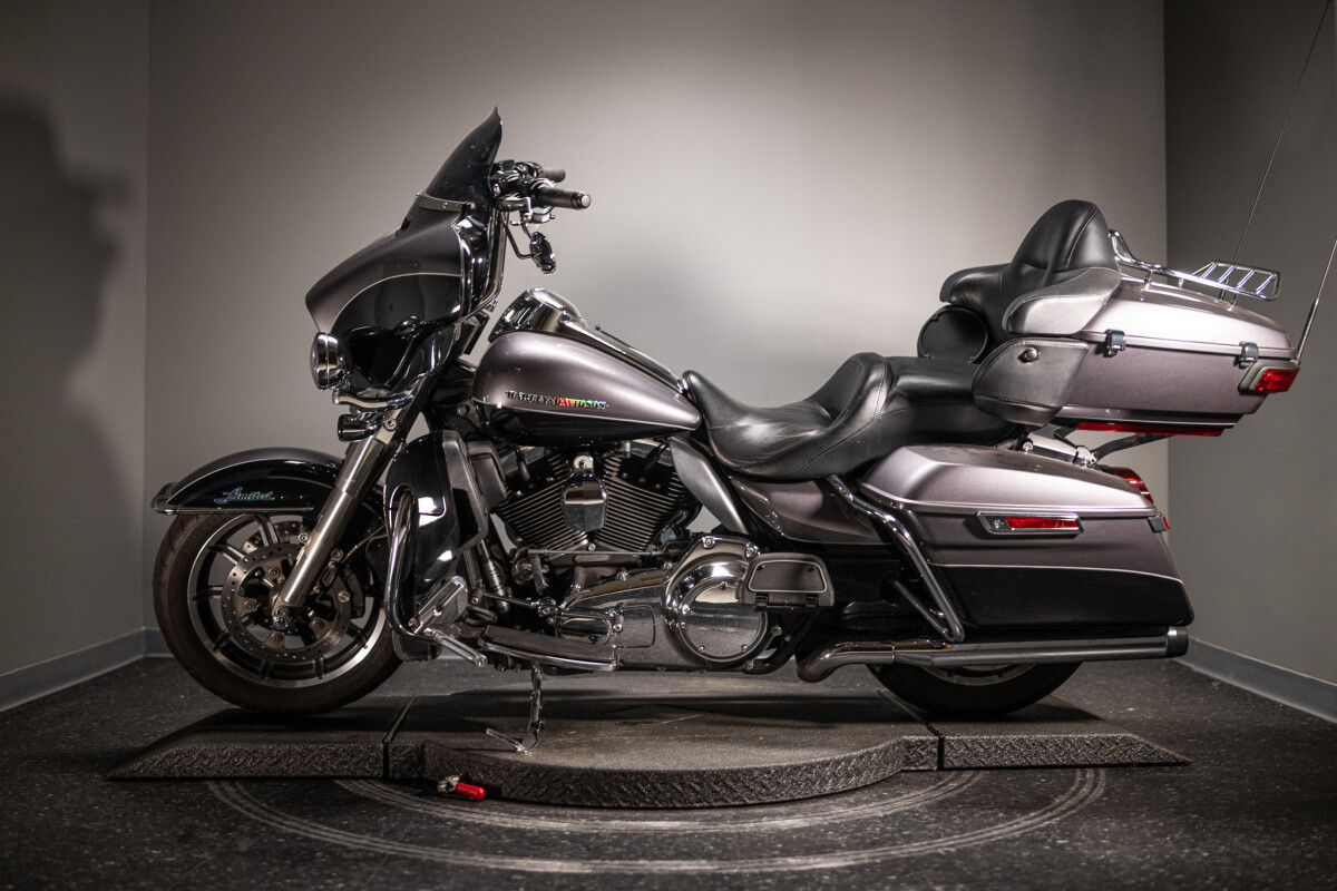 2014 Electra Glide Ultra Limited (FLHTK) - Photo 3
