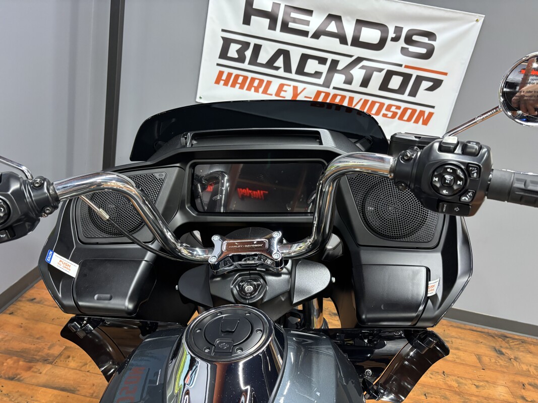2025 Harley-Davidson Road Glide IRON HORSE MTLC/CHROME TRIM - Photo 5