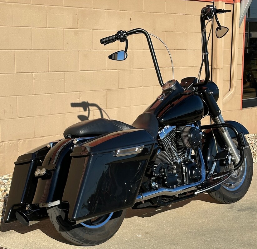 2005 Harley-Davidson Road King Custom Vivid Black - Photo 2