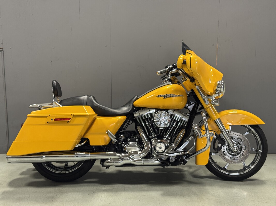 FLHX 2013 Street Glide
