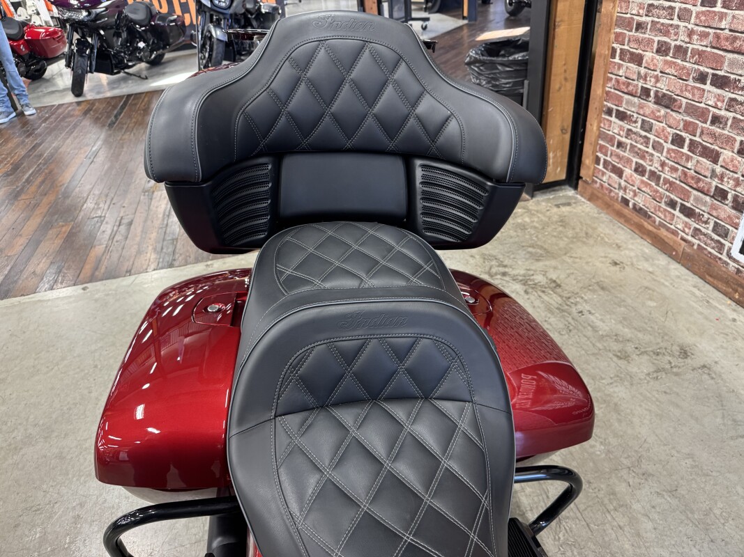 2023 Indian Motorcycle Pursuit Dark Horse with Premium Package N23LDFRRAG - Photo 4
