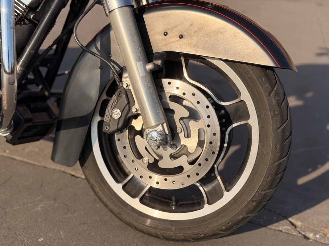 2013 Harley-Davidson Road Glide Custom FLTRX BLACK DENIM 633434 - Photo 8