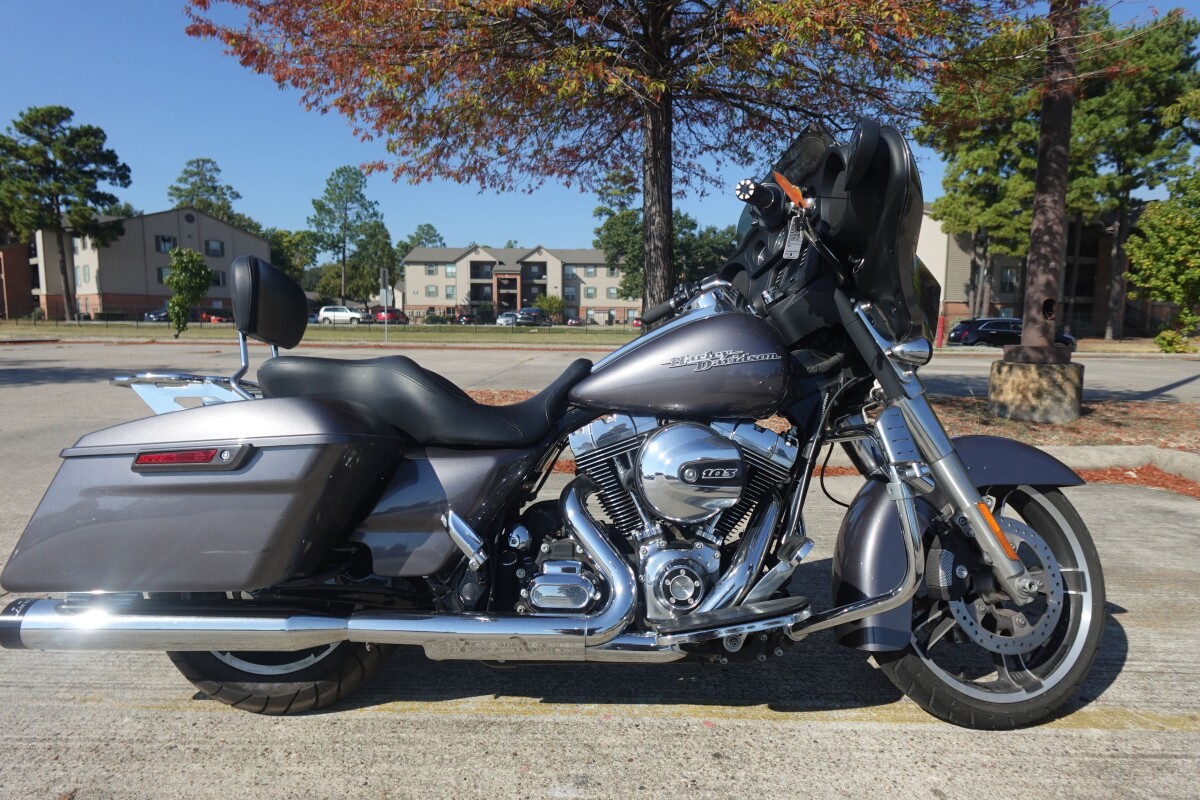 2014 Harley-Davidson Street Glide FLHX