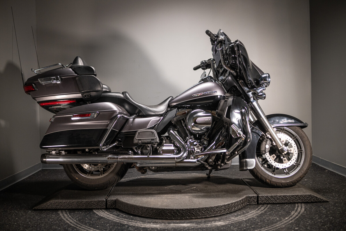 2014 Electra Glide Ultra Limited (FLHTK) - Photo 2