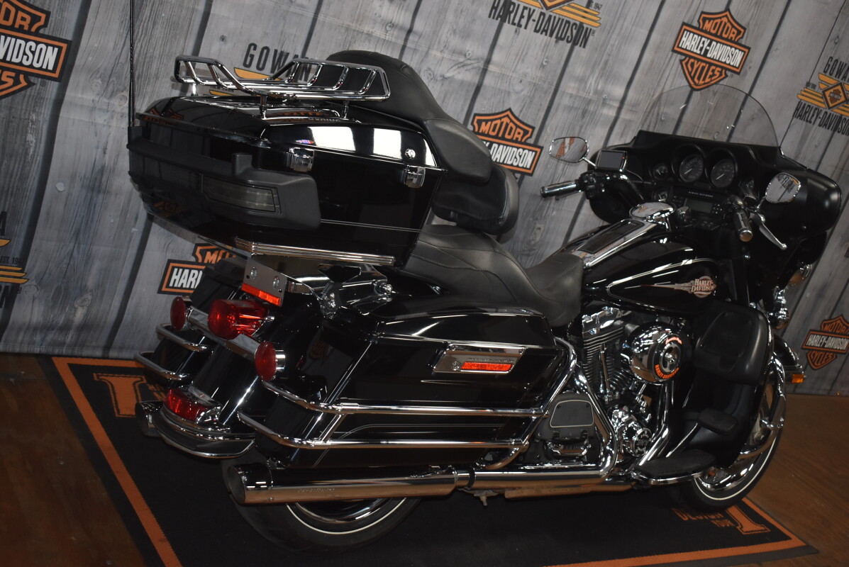 FLHTC 2010 Electra Glide Classic - Photo 3