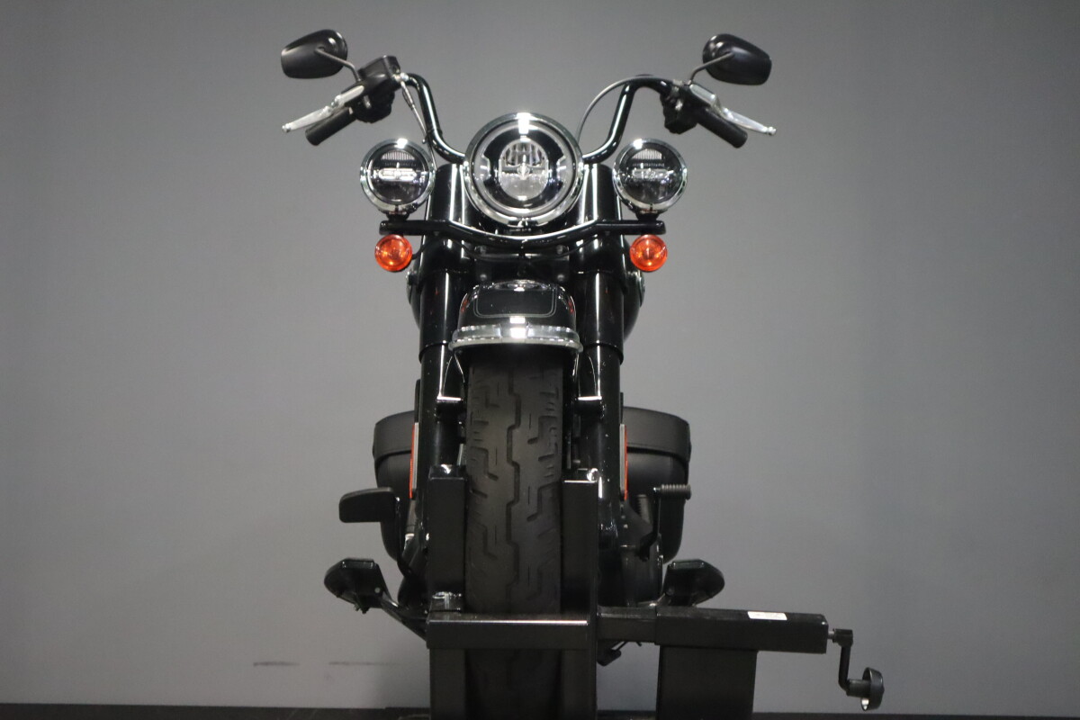 2023 Harley-Davidson Heritage Classic FLHCS - Photo 3