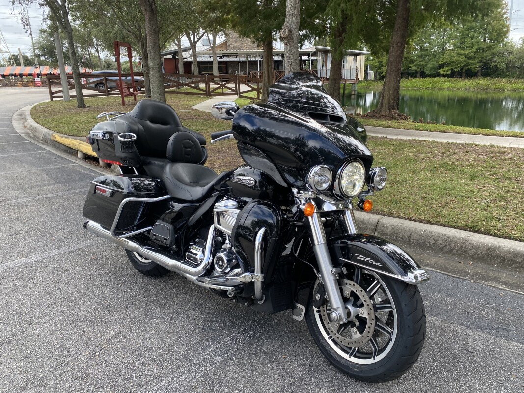2018 Harley-Davidson Electra Glide Ultra Classic - Photo 2