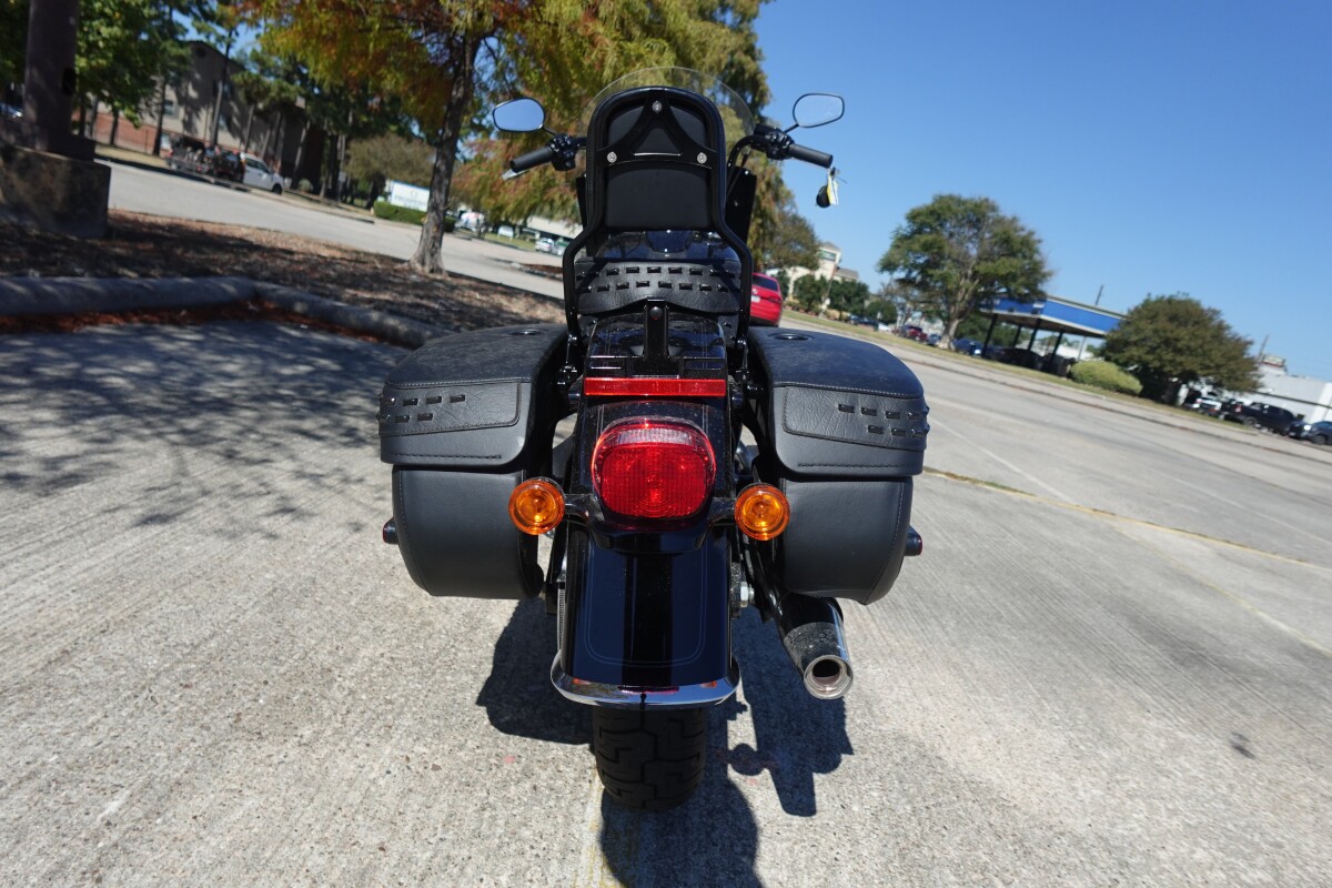 2024 Harley-Davidson Heritage Classic FLHCS - Photo 7