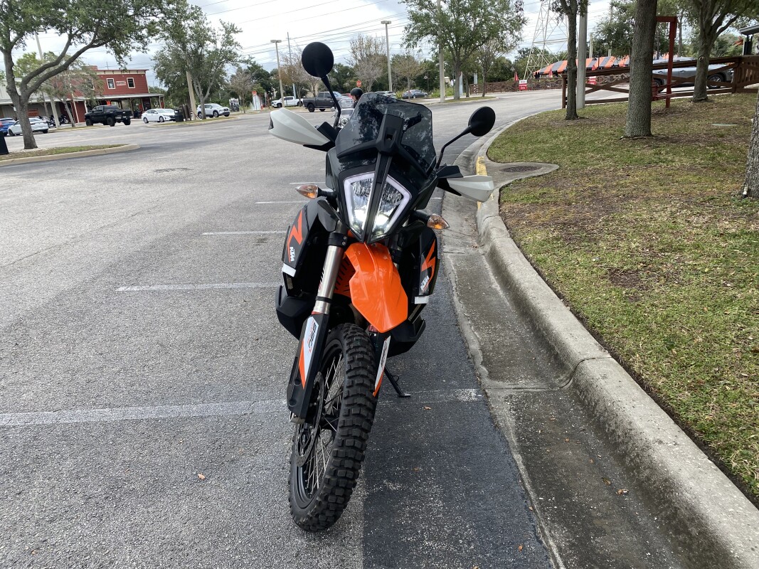2022 KTM 890 Adventure R - Photo 3
