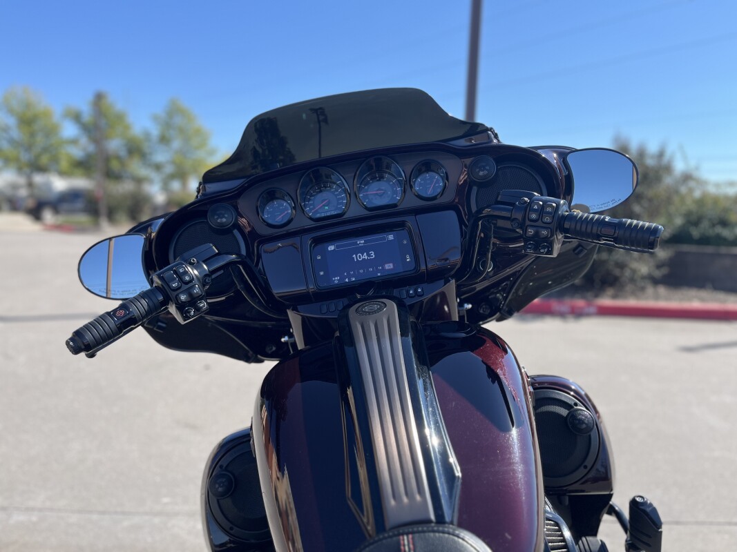 2019 Harley-Davidson CVO Street Glide FLHXSE Black Forest 951389 - Photo 9
