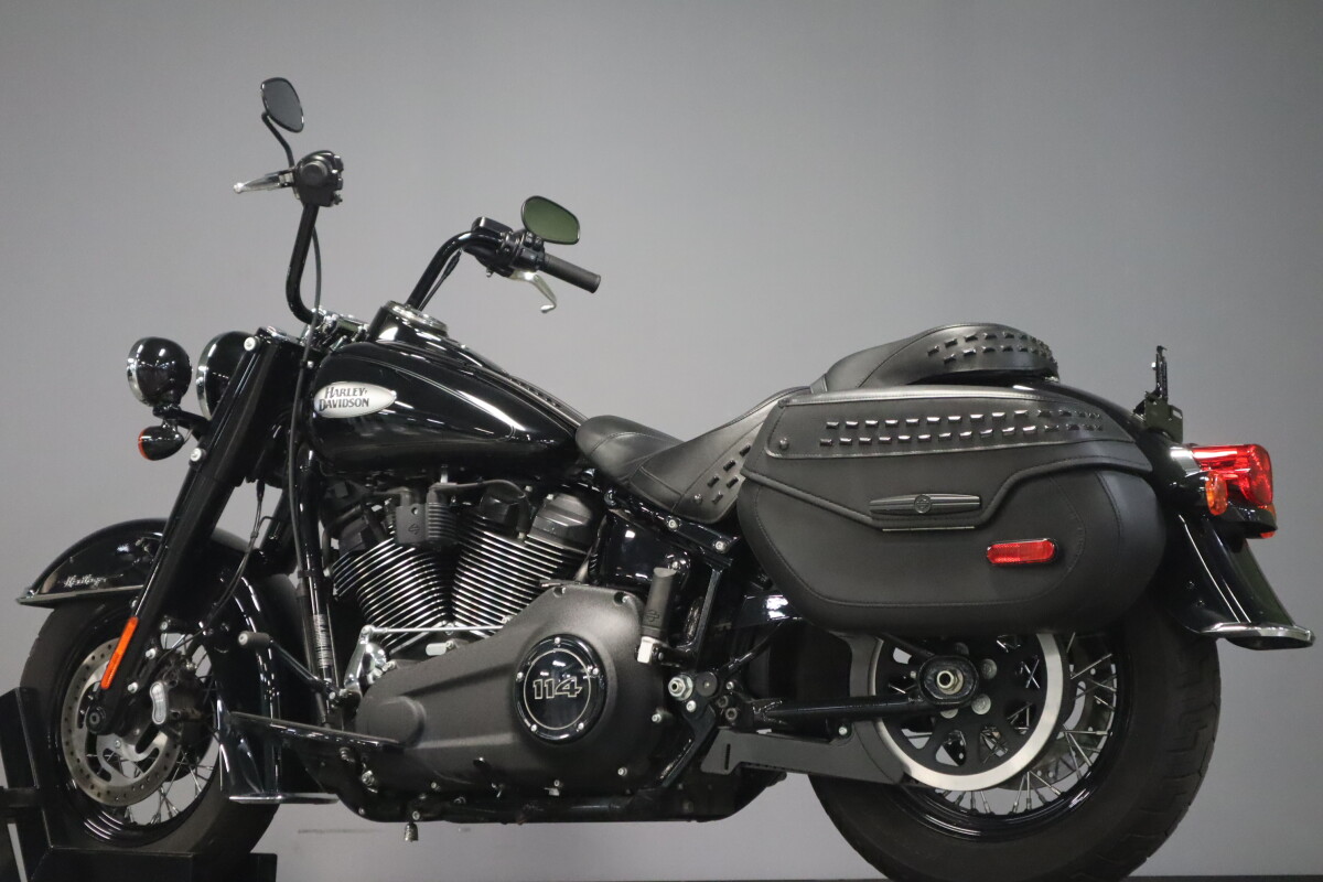 2023 Harley-Davidson Heritage Classic FLHCS - Photo 6