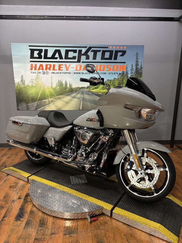 2025 Harley-Davidson Road Glide BILLIARD GRAY/CHROME TRIM
