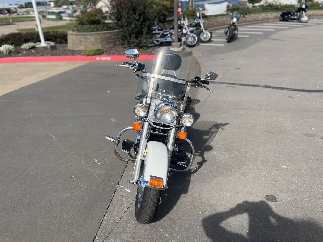 2004 Harley-Davidson Heritage Softail Classic FLSTCI GLACIER WHITE - Photo 8