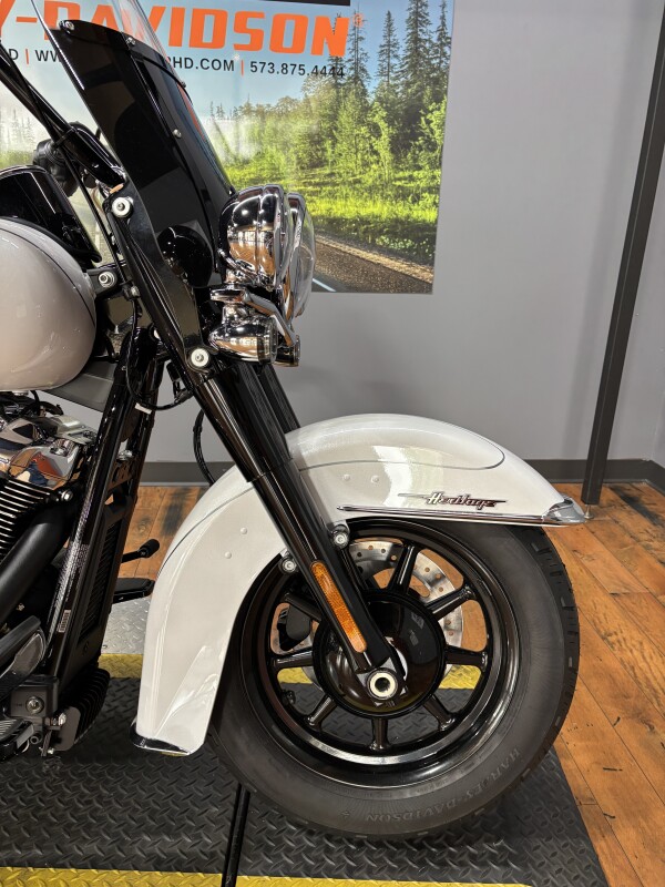 2025 Harley-Davidson Heritage Classic WHITE ONYX PRL BO - Photo 4