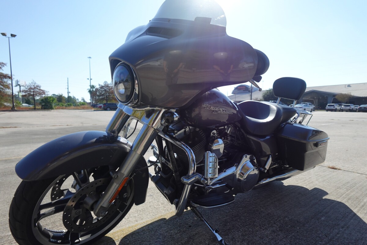 2014 Harley-Davidson Street Glide FLHX - Photo 4