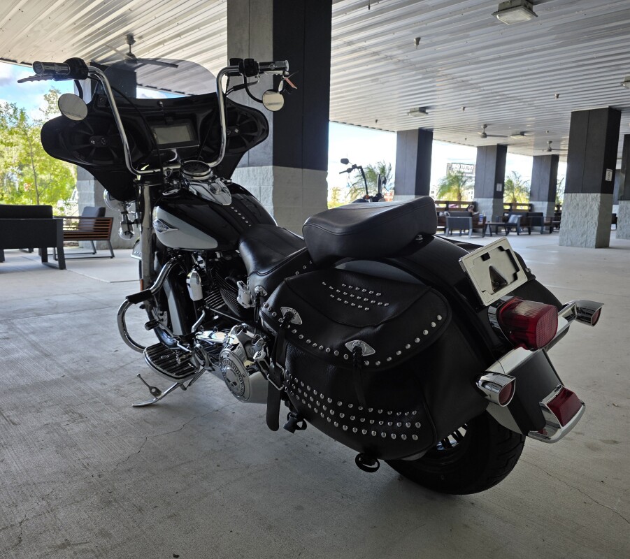 2013 Harley-Davidson Heritage Softail Classic - Photo 9