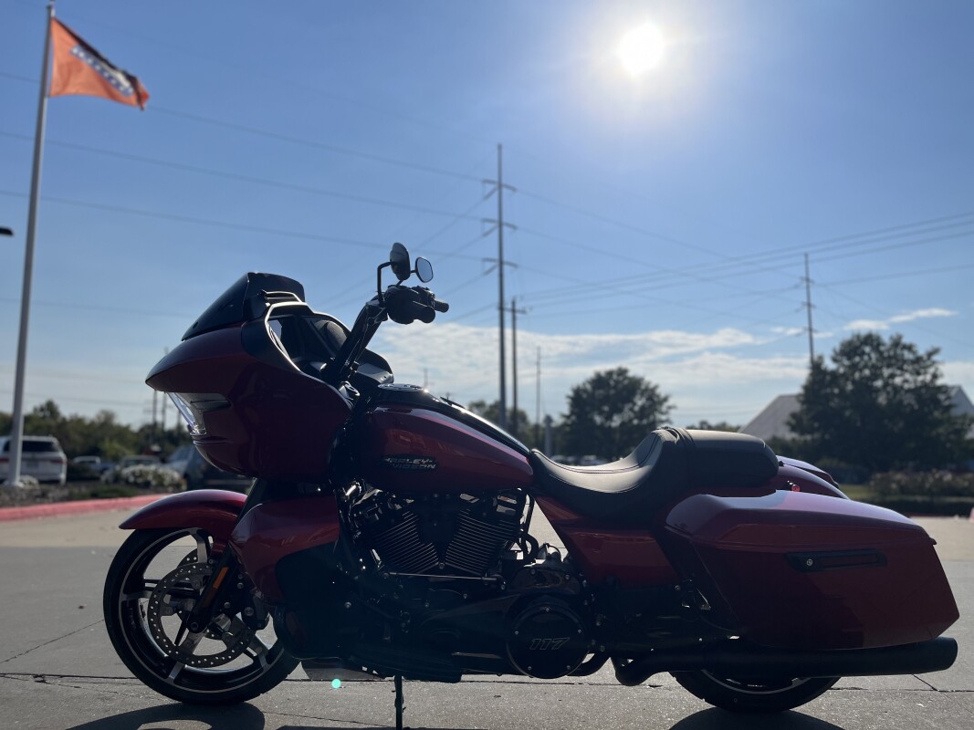 2025 Harley-Davidson Road Glide FLTRX Brilliant Red 634181 - Photo 6