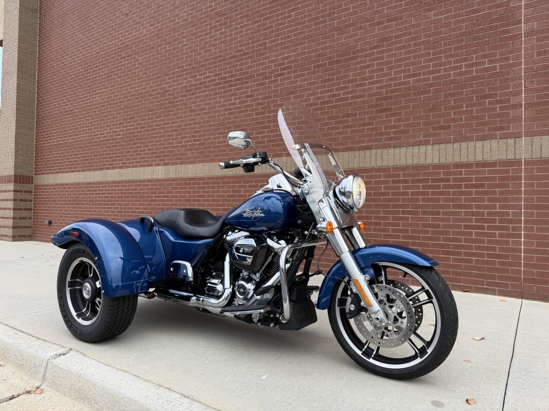 FLRT 2022 Freewheeler - Photo 2