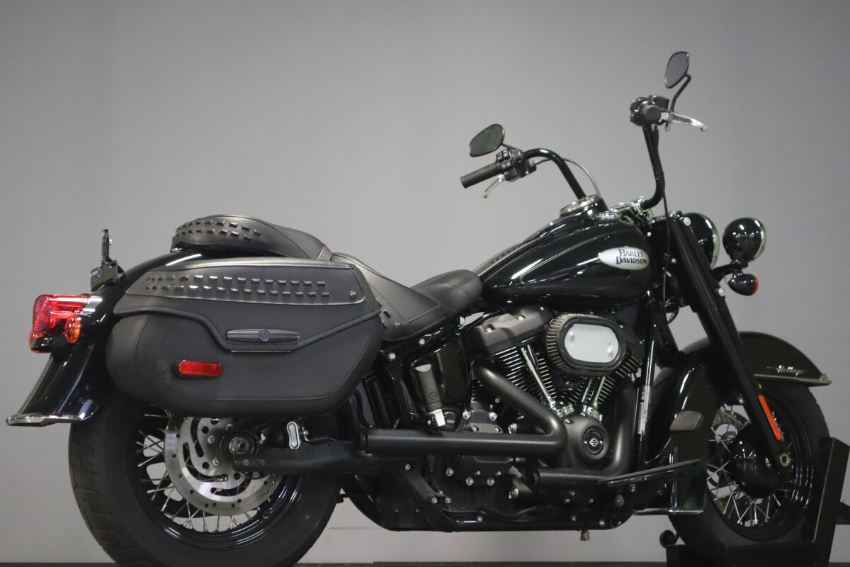 2023 Harley-Davidson Heritage Classic FLHCS - Photo 8