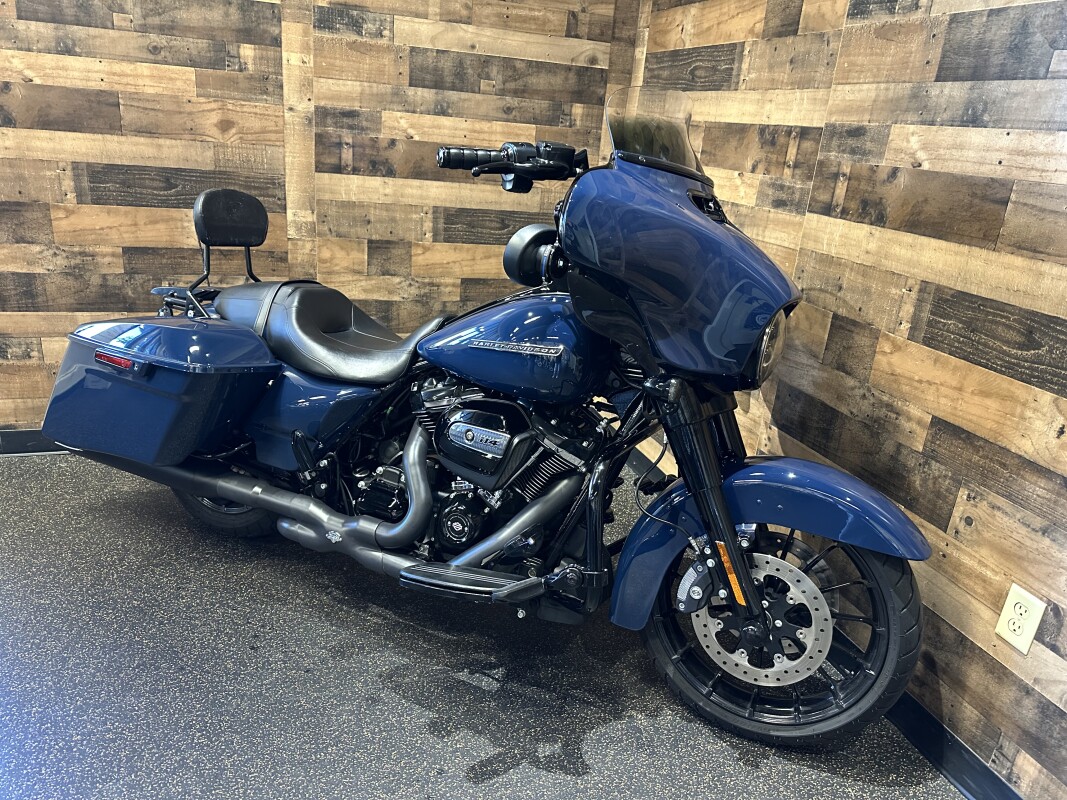 2019 Harley-Davidson Street Glide Special Billiard Blue FLTRXS - Photo 3