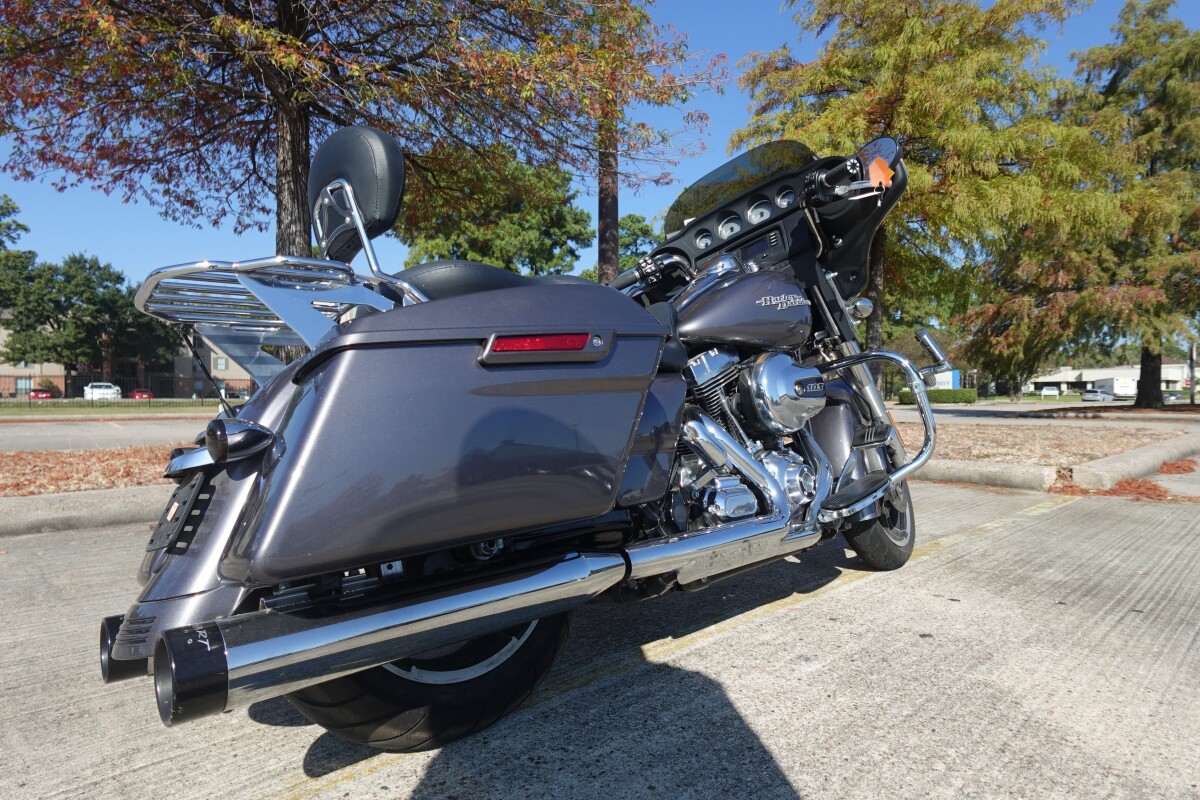 2014 Harley-Davidson Street Glide FLHX - Photo 8