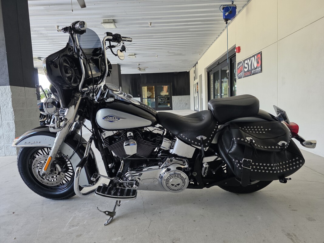2013 Harley-Davidson Heritage Softail Classic - Photo 10