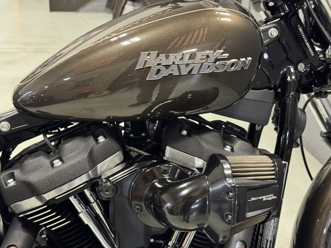 FXBB 2020 Street Bob - Photo 7