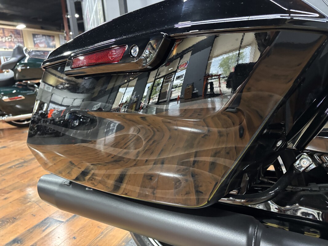 2025 Harley-Davidson Road Glide MDNGHT FIRSTORM/BLACK TRIM - Photo 2