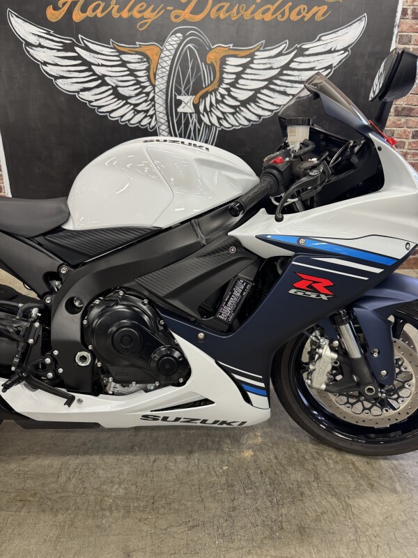 2023 Suzuki GSX-R600 GSX-R600M3 - Photo 2