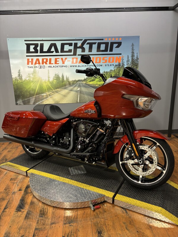 2025 Harley-Davidson Road Glide WHSKEY FIRSTORM/BLACK TRIM - Photo 7