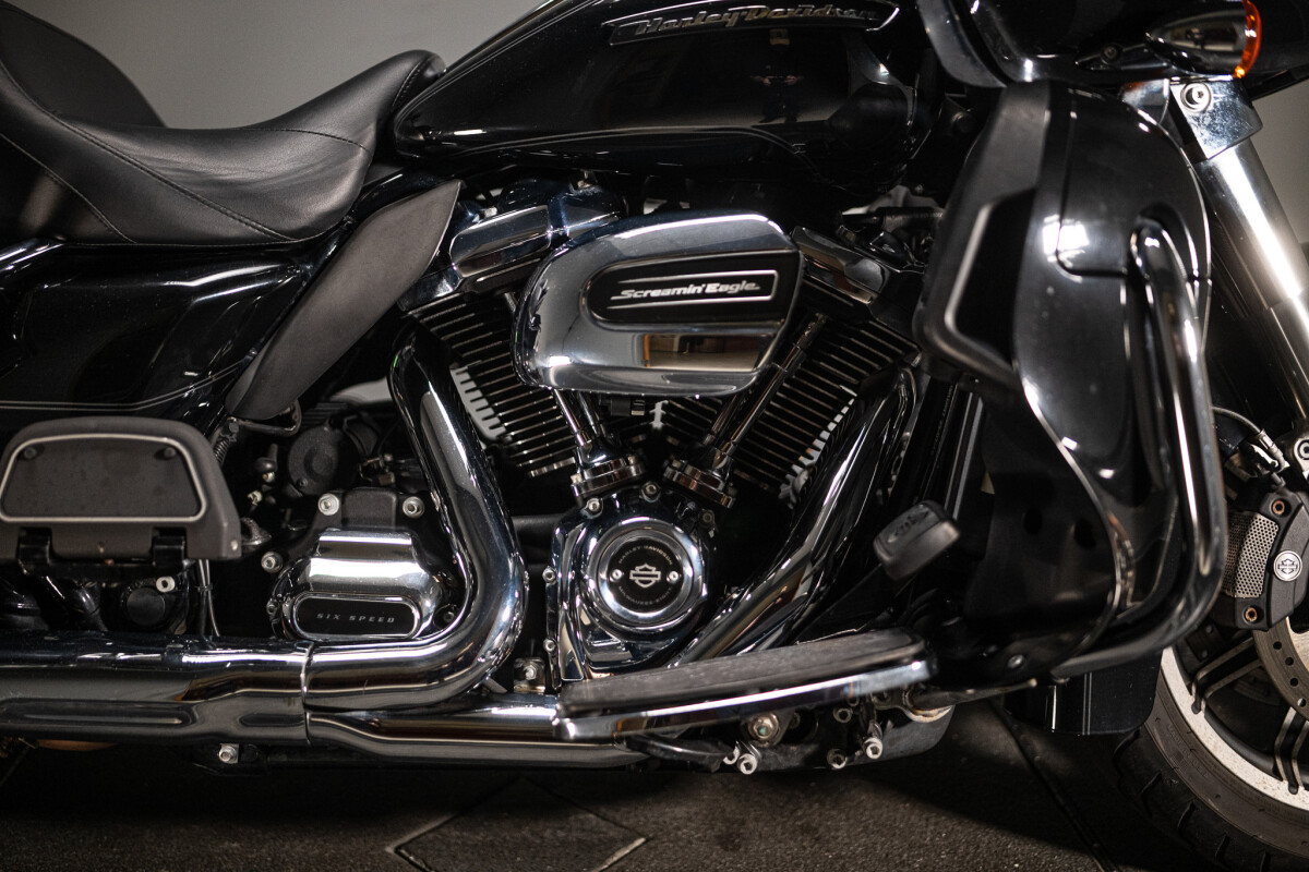 2019 Road Glide Ultra (FLTRU) - Photo 9