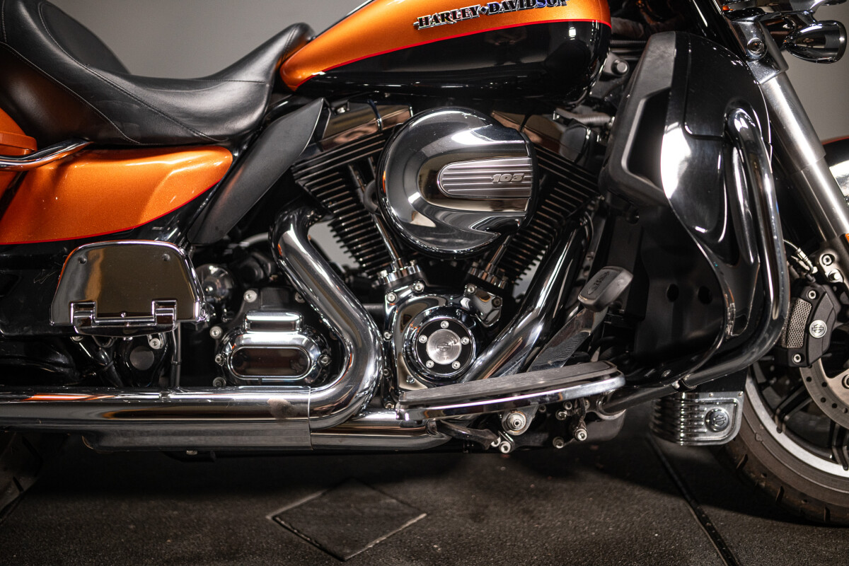 2014 Electra Glide Ultra Limited (FLHTK) - Photo 9