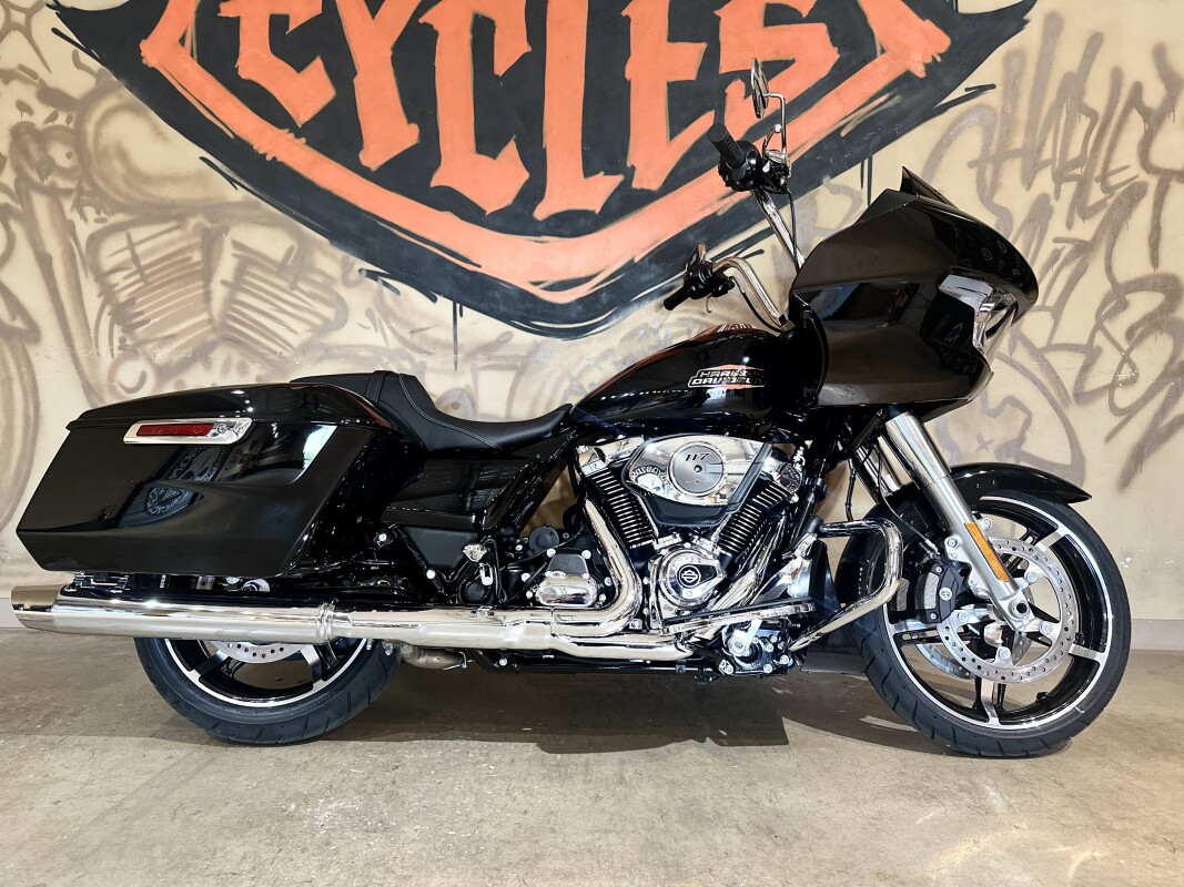 FLTRX 2025 Road Glide