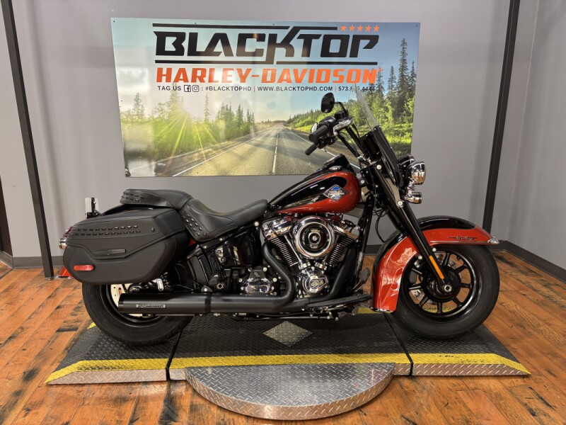 2025 Harley-Davidson® Heritage Classic WHISKY FIRE/BLK BO