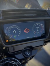 2025 Harley-Davidson® Street Glide® Ultra Vivid Black thumb 0