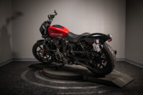 2022 Nightster™ (RH975) thumb 0