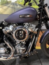 2025 Harley-Davidson® Street Bob™ PRPL ABYSS DNM/CHROME TRIM thumb 3