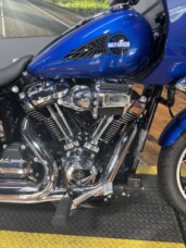 2025 Harley-Davidson® Low Rider™ ST BLUE BURST/CHROME TRIM thumb 0