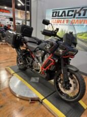 2025 Harley-Davidson® CVO™ Pan America® CARBON BLUE thumb 1