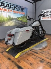 2025 Harley-Davidson® Road King™ Special BILLIARD GRAY/BLK TRIM thumb 0