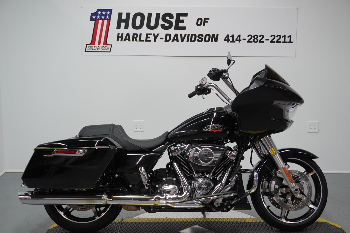 2024 Harley-Davidson® Road Glide® Vivid Black | House of Harley