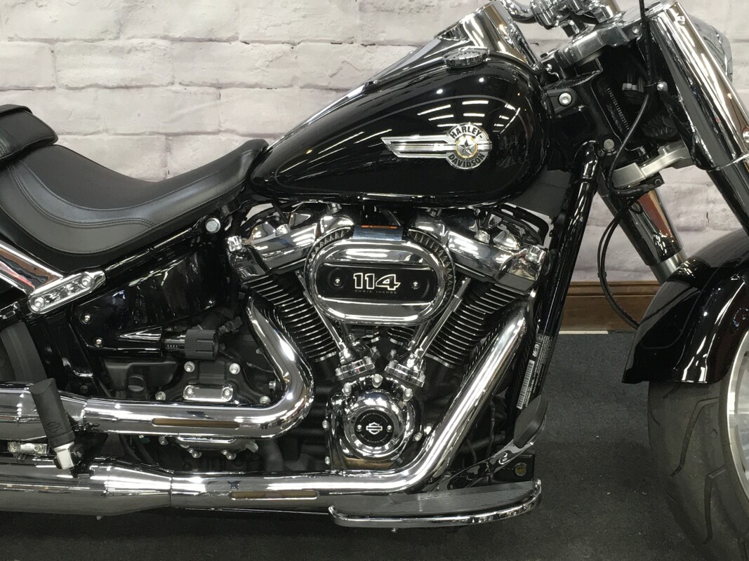 2024 Harley-Davidson Fat Boy 114 Vivid Black FLFBS - Photo 3
