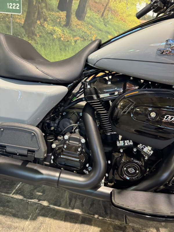2025 Harley-Davidson Road Glide 3 - Photo 5